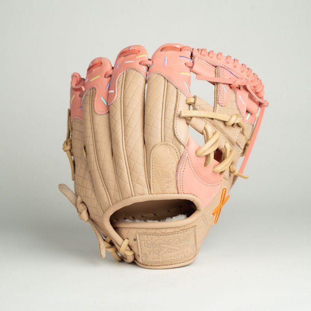 custom glove – Absolutely Ridiculous innovation for Athletes