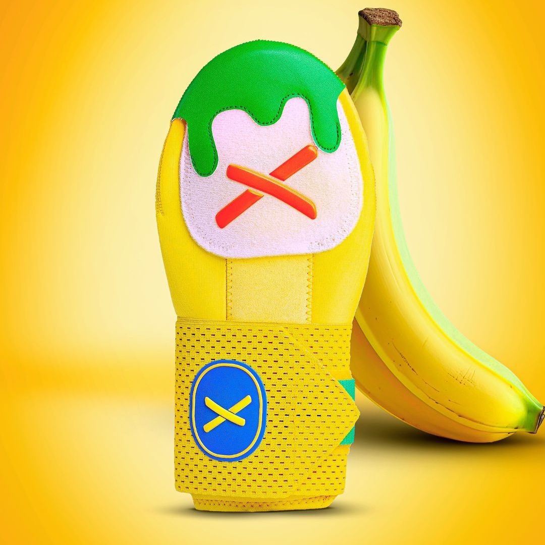 バナナスライディングミット– Absolutely Ridiculous innovation for