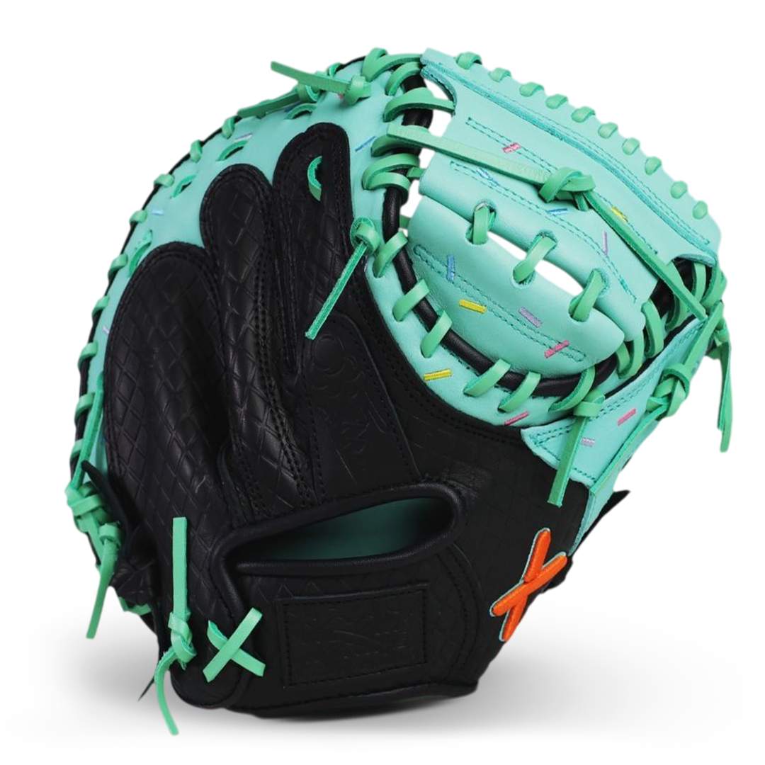 youth catcher's mitt mint blackout