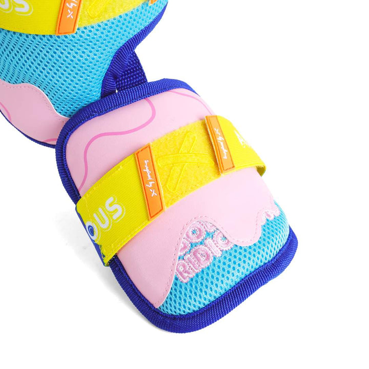 Translation missing: en.Bubble Gum Drip Model Leg Guard