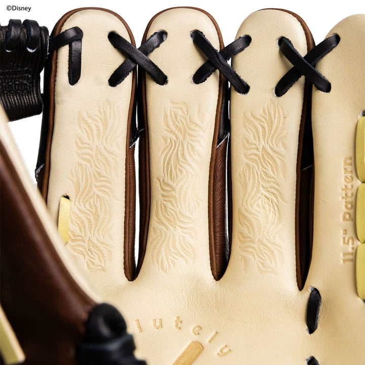 Translation missing: en.Scar baseball glove, photo 7 – Absolutely Ridiculous