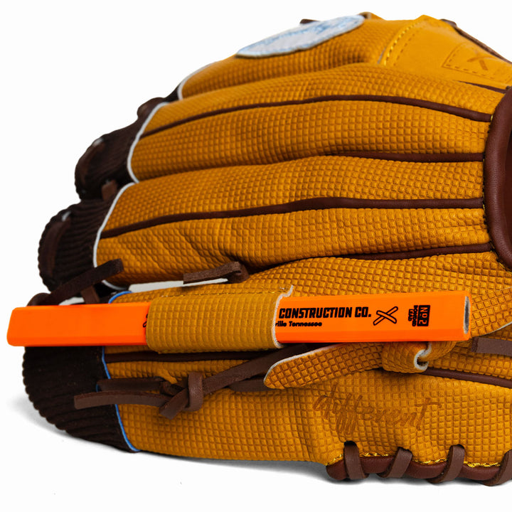 Translation missing: es.Dad's Work Coat Softball Glove
