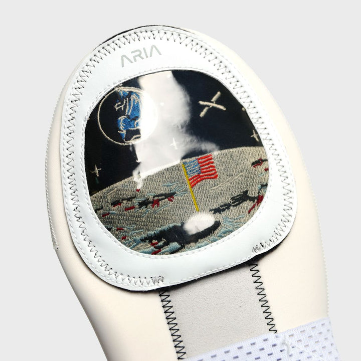 Translation missing: es.Apollo 11 Sliding Mitt