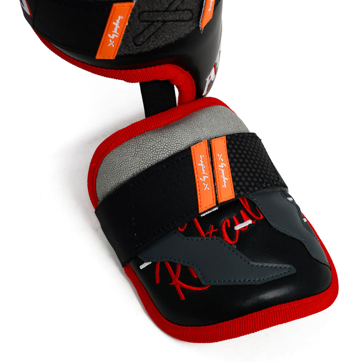 Translation missing: en.90's Prime Drip Model Leg Guard