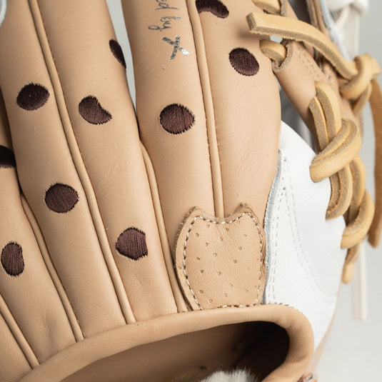 Milk and Cookies Glove | RARE Edition