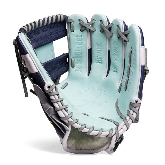 pinstripe glove (pre-order)
