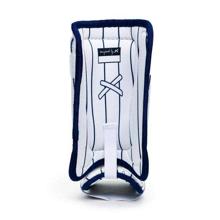 Translation missing: ja.Pinstripe Leg Guard