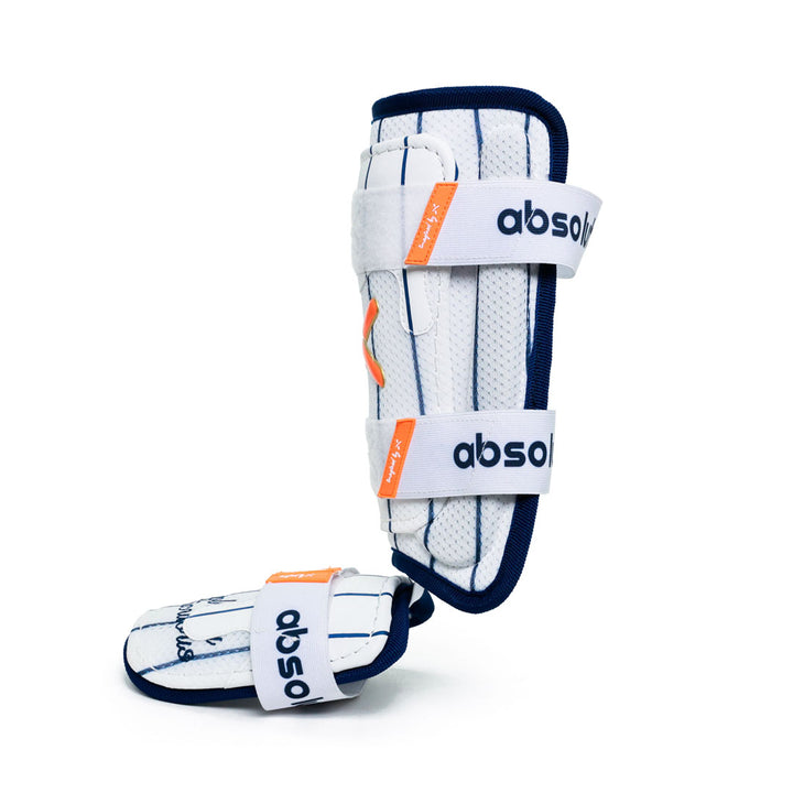 Translation missing: ja.Pinstripe Leg Guard