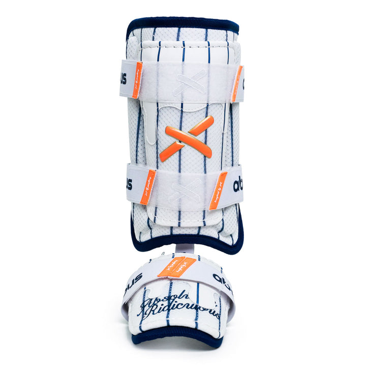Pinstripe Leg Guard