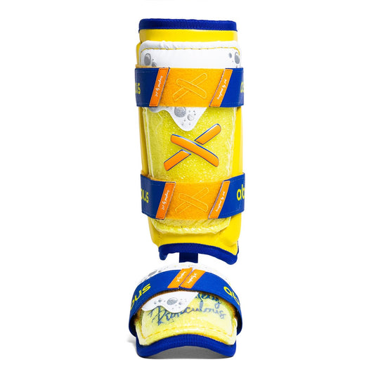 Scrub Daddy Leg Guard