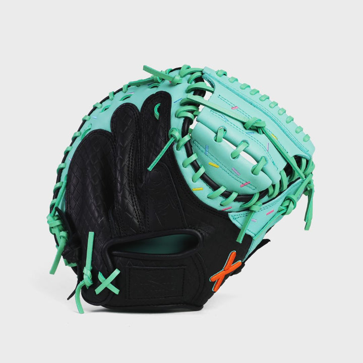 Translation missing: en.32.5" Youth Mint Blackout Catcher's Mitt