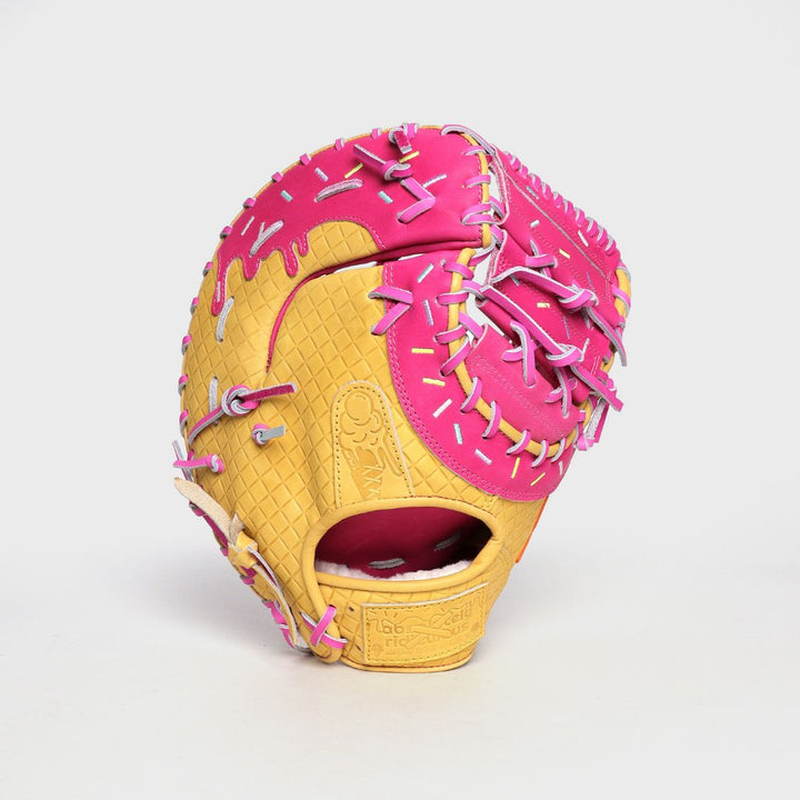 Translation missing: ja.Strawberry Ice Cream First Base Mitt