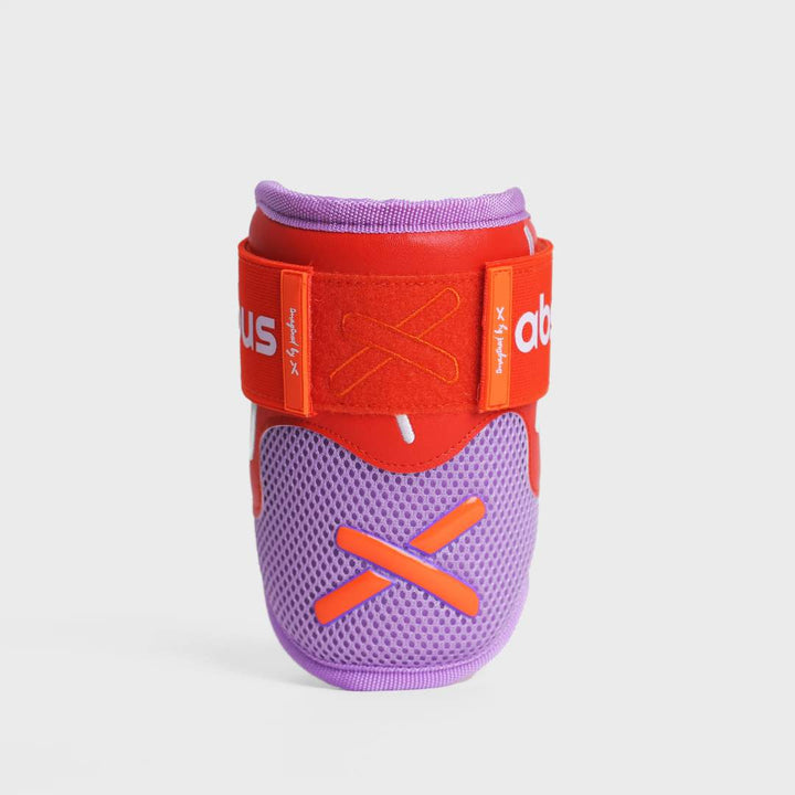 Translation missing: es.Absolutely Ridicuous Elbow Guard