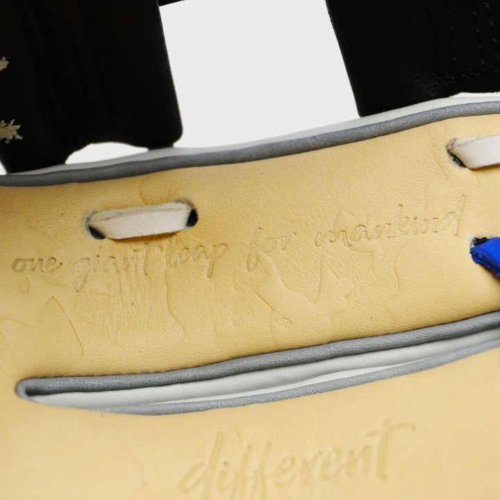 Translation missing: es.Apollo 11 Mission Glove | RARE Edition (169)