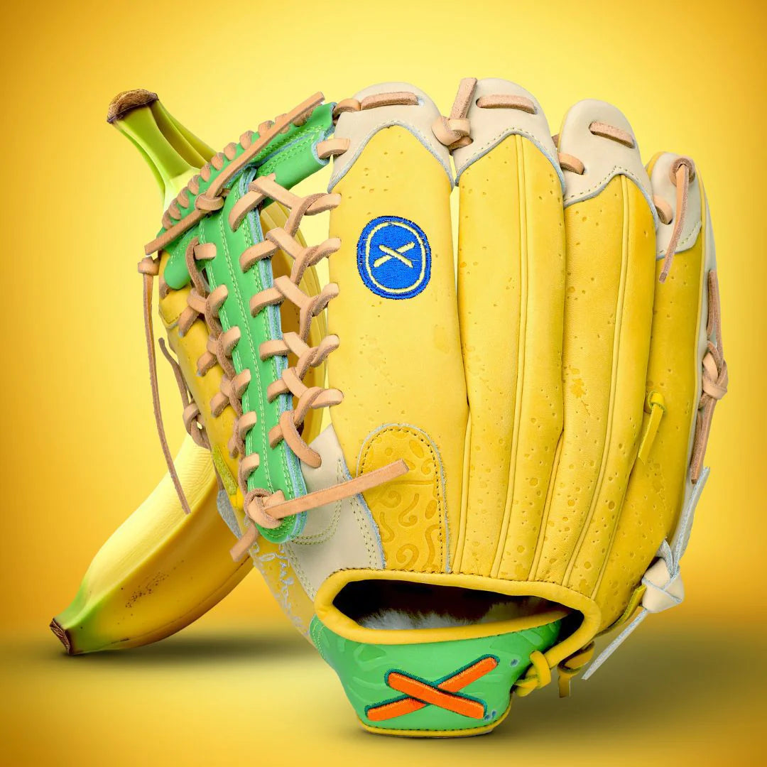 banana glove