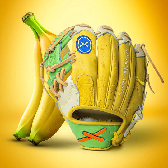 banana glove