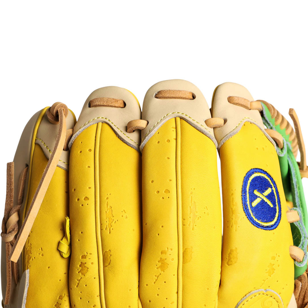banana glove