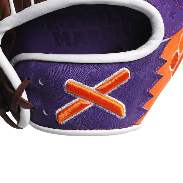 Translation missing: en.Clemson Glove | RARE Edition