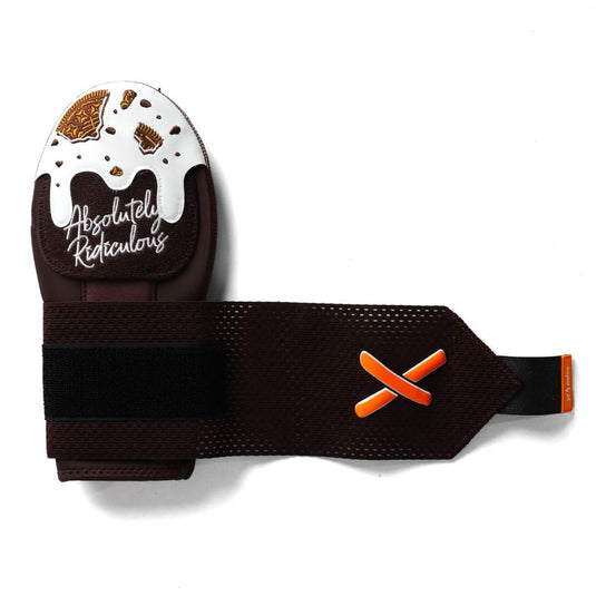 Cookies & Cream Chunky Ice Cream Sliding Mitt