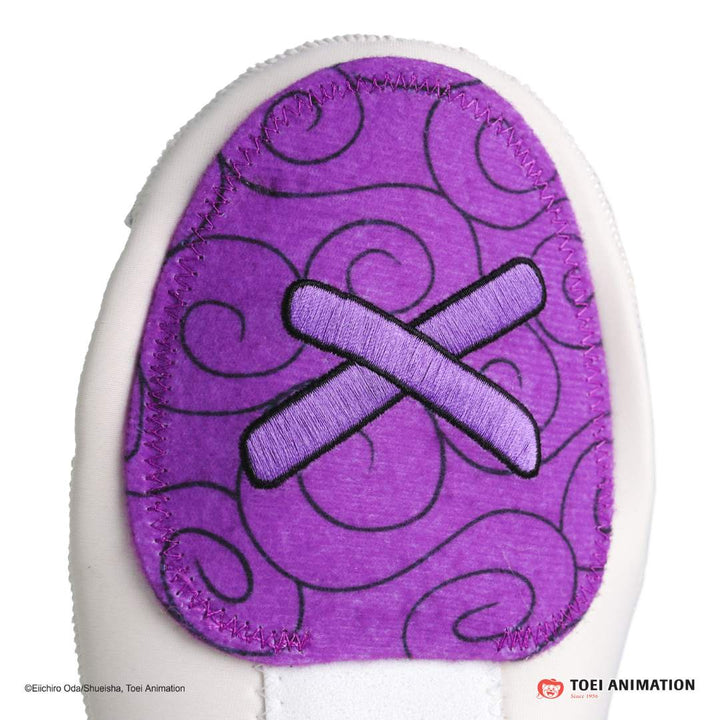 Translation missing: en.Purple embroidered design on the palm of the sliding mitt