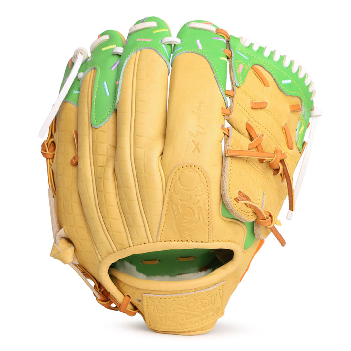 Translation missing: es.Sour Apple Tan Ice Cream Glove