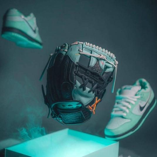 Mint Blackout Ice Cream Glove | RARE Edition