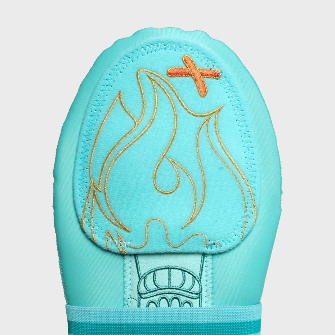 lady liberty sliding mitt