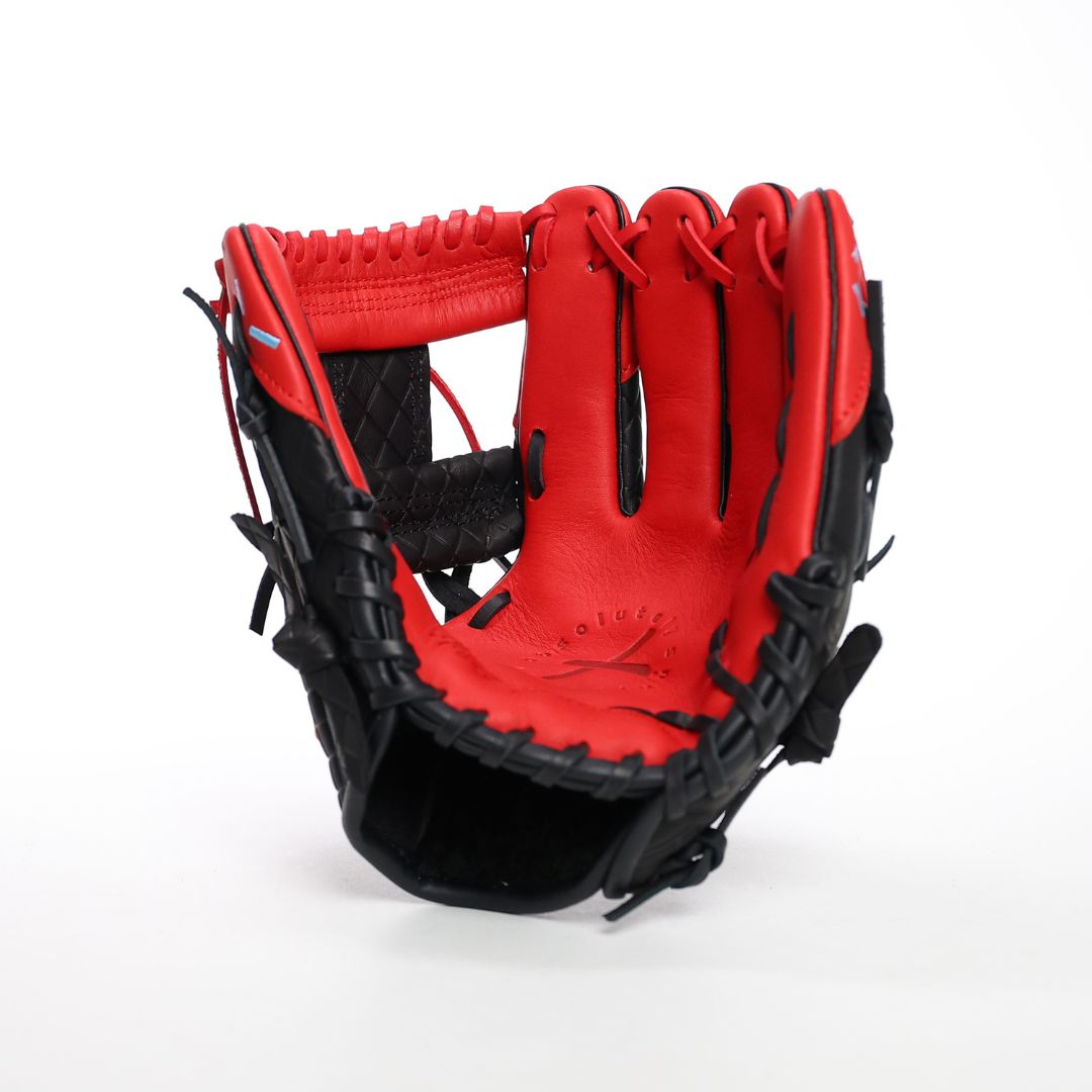 youth ice cream glove | cherry blackout – Absolutely