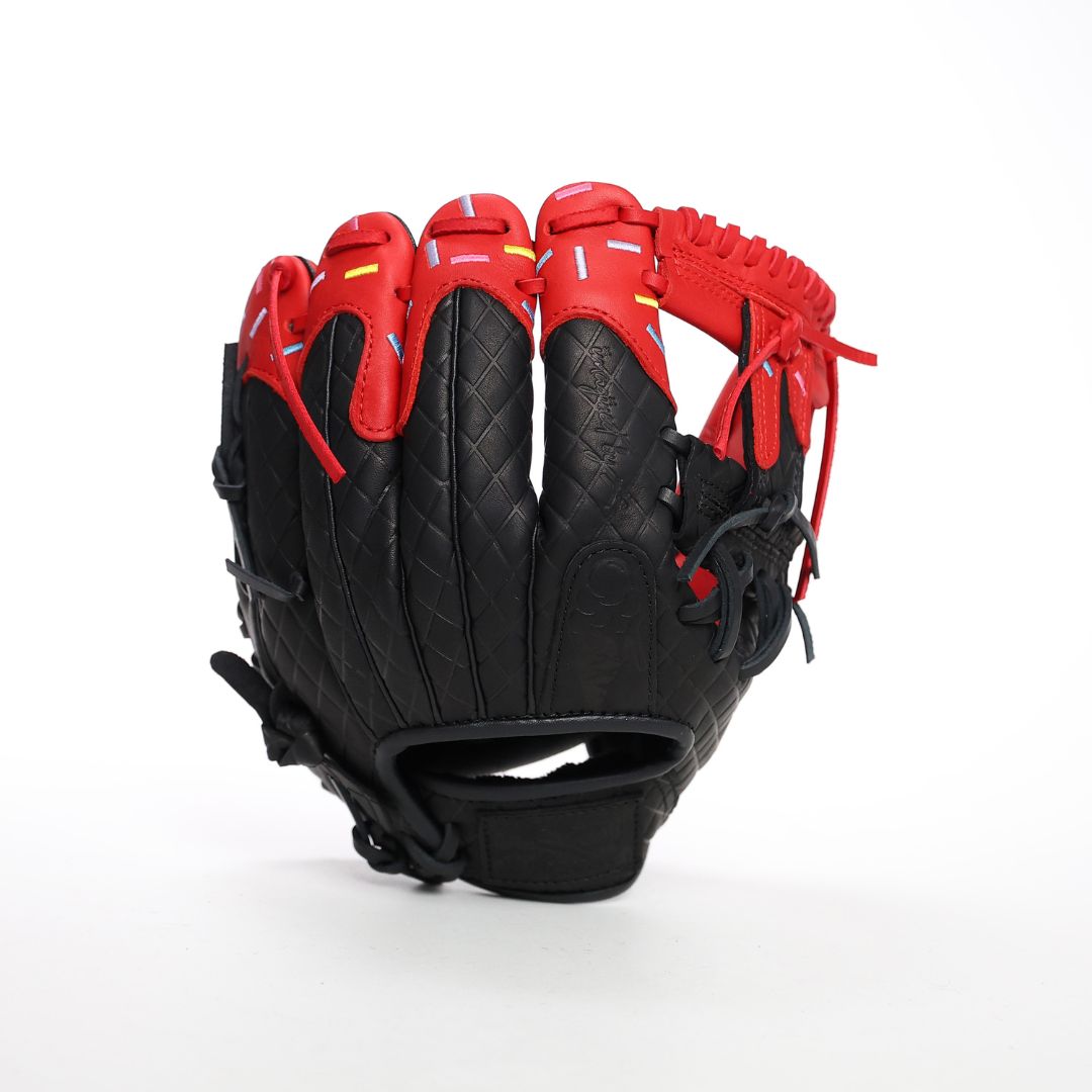 youth ice cream glove | cherry blackout – Absolutely
