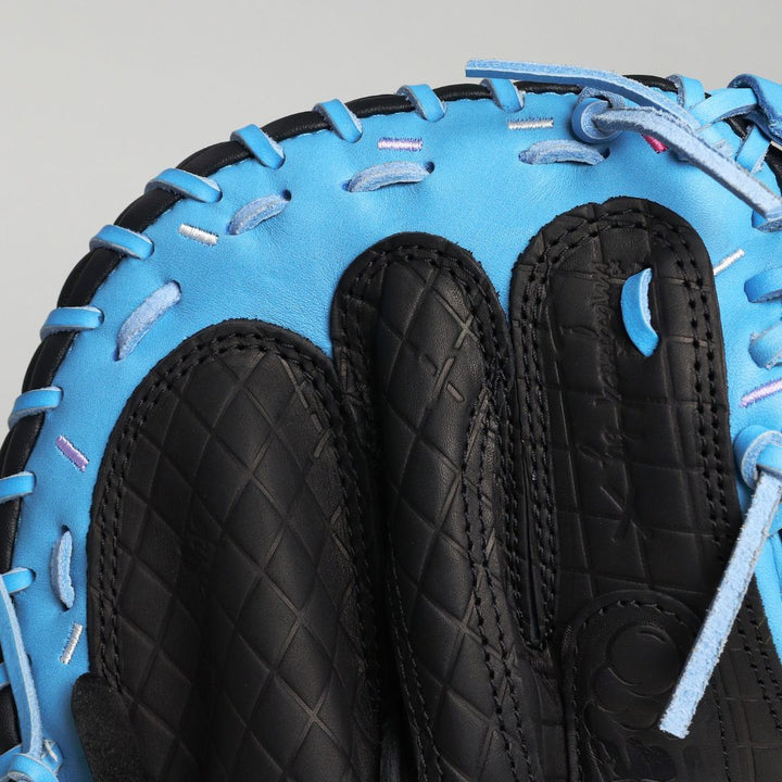 Translation missing: en.32.5" Youth Pushin' P Catcher's Mitt