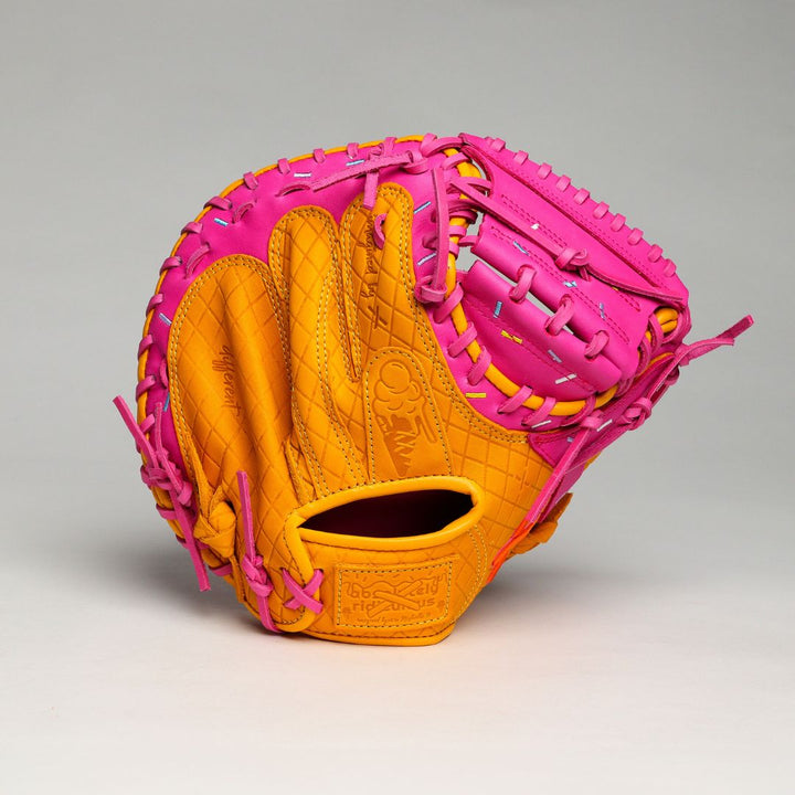 Translation missing: en.32.5" Youth Strawberry Catcher's Mitt