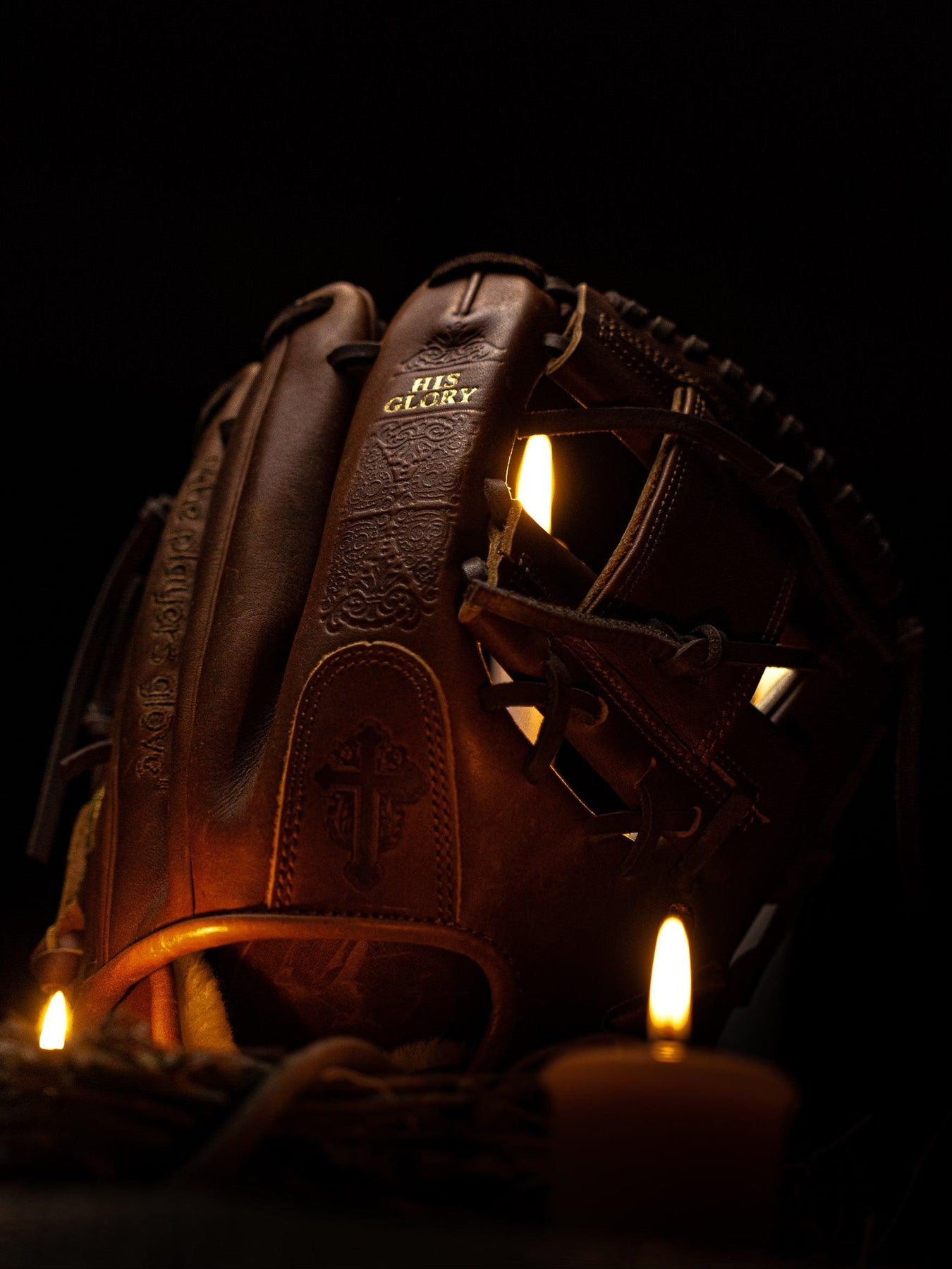 bible glove - baseball glove by luke weaver – Absolutely Ridiculous  innovation for Athletes