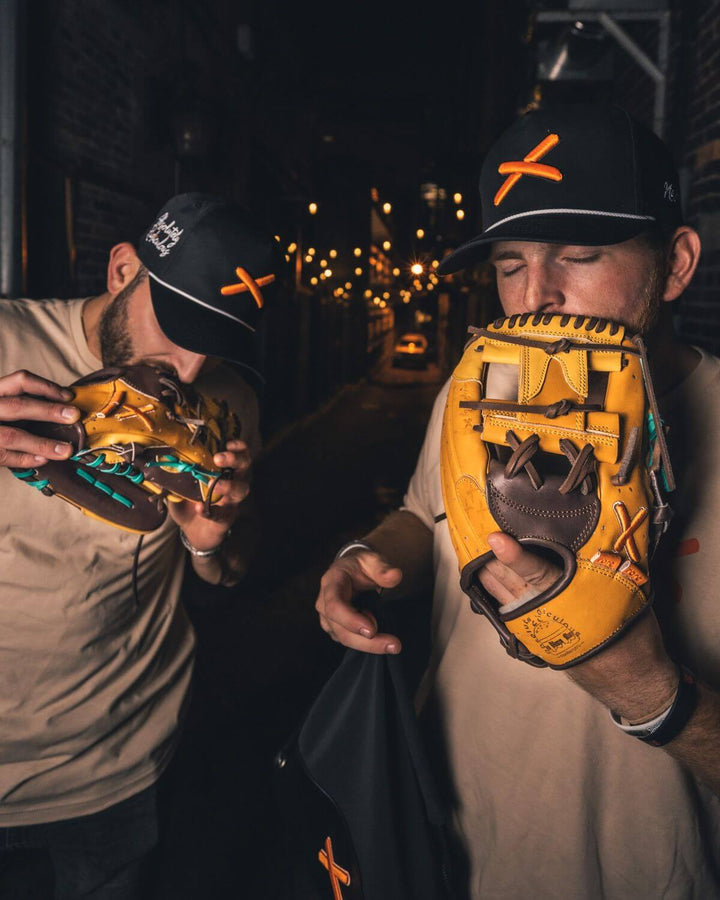 Translation missing: en.Cheeseburger Glove | RARE Edition (20)
