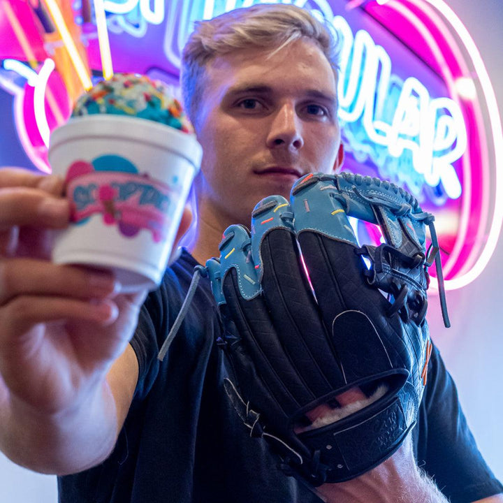 Translation missing: ja.pushin' 🅿️ ice cream glove | rare edition - Absolutely Ridiculous Innovation for Athletes (ARiA Collective)
