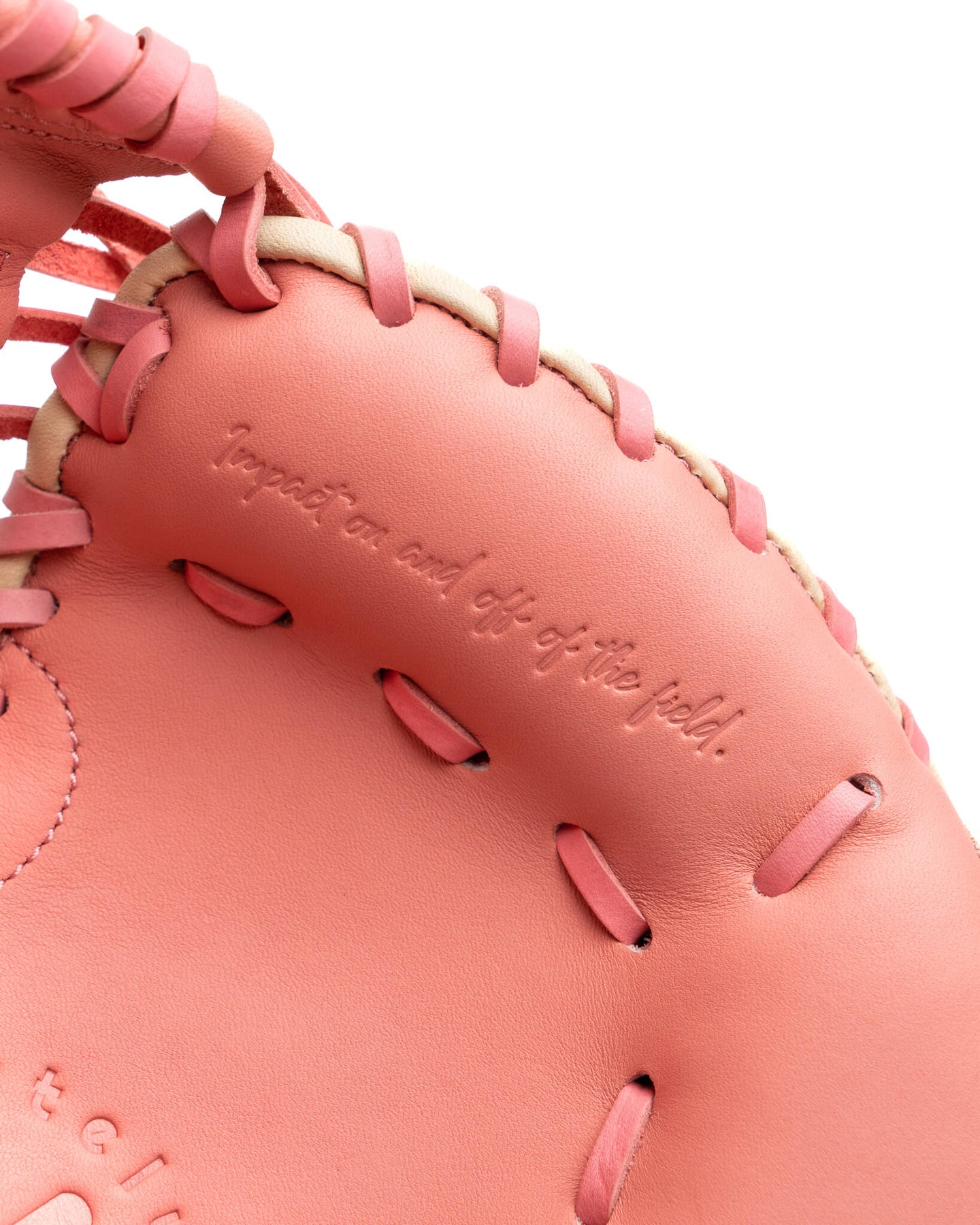 Pink Panther Catcher's mitt 32.5 🩷😤💪 #zgloves #baseball #catcher  #catchersmitt #catcherswag #travelbaseball #mlb #highschoolbaseball…